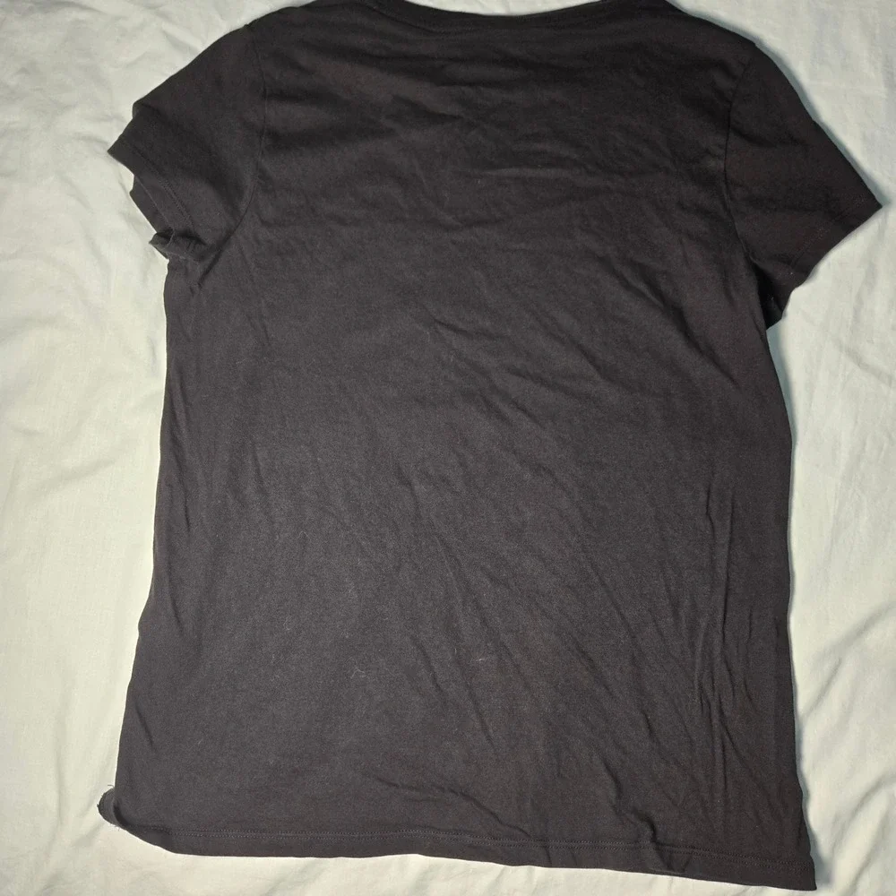 Kate Spade Boys Make Passes At Girls In Glasses Graphic Tee Black Gold Large